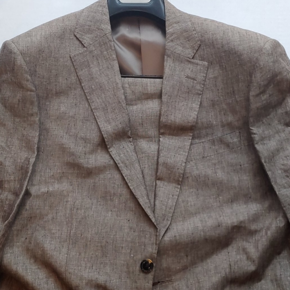 Linen suit